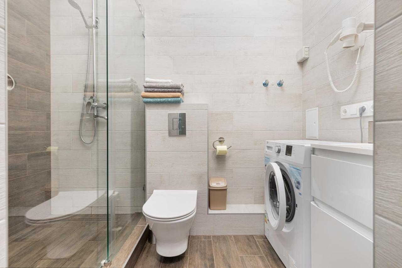 Pearl 44 Apartment With Terrace Odessa Dış mekan fotoğraf